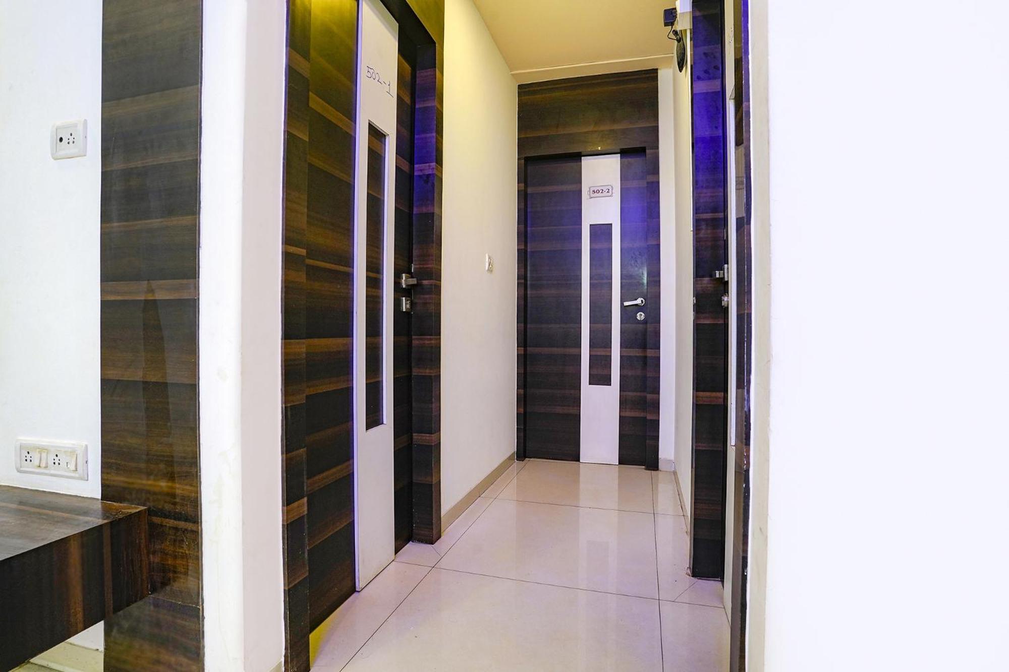 Fabhotel Shree Balaji Apartment Bombay Extérieur photo