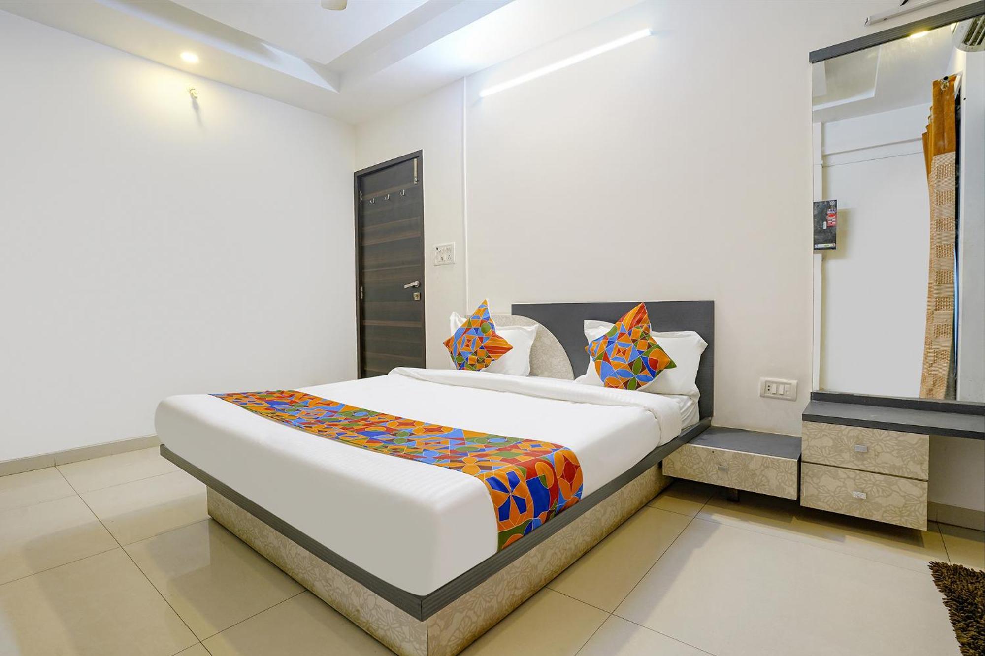 Fabhotel Shree Balaji Apartment Bombay Extérieur photo